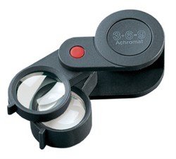 Лупа техническая складная ахроматическая в пластиковом корпусе Plastic precision folding magnifiers, диаметр 23 мм, 3.0х; 6.0х; 9.0х - фото 6269